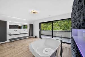 Exklusive Architektenvilla in Höhenlage von Trier-Feyen mit Stadtpanorama & hochwertiger Ausstattung – Die vollständige Adresse der Immobilie erhältst du vom Anbieter., 54294 Feyen/Weismark, Trier – Vorschaubild 29