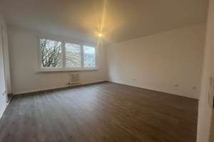 Wohnglück - günstige 3-Zimmer-Wohnung in grüner Wohnlage – Liegnitzer Str. 32, 34123 Waldau, Kassel – Vorschaubild 3