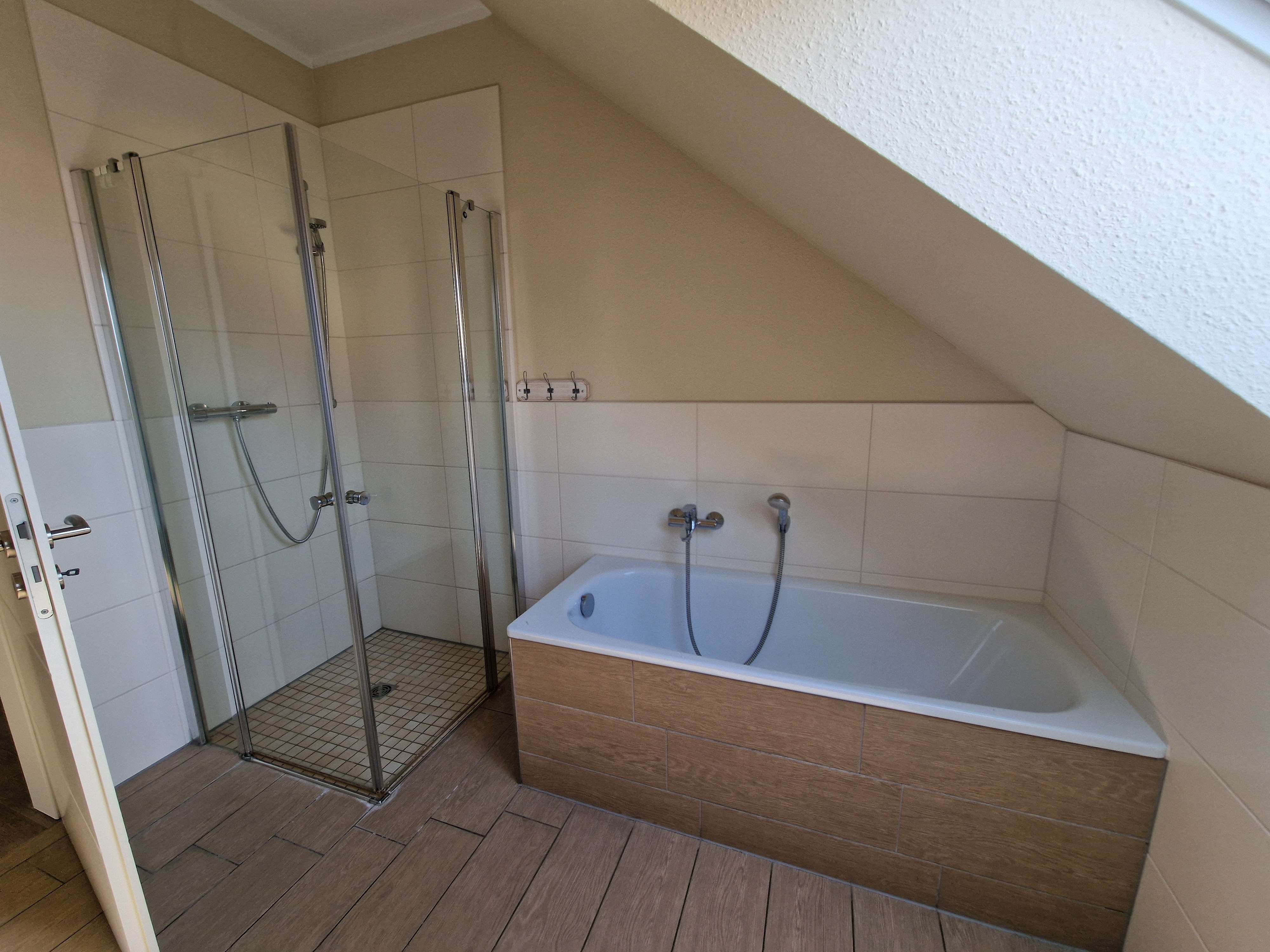 Immobilie in Boiensdorf - Einfamilienhaus mit 3 separaten Wohnungen - Kite & Surfgebiet - Bild 11