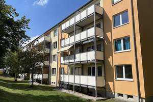 *** beliebt im 1. Obergeschoss mit Balkon – Carl-von-Ossietzky-Straße 115, 9127 Gablenz, Chemnitz – Vorschaubild 1