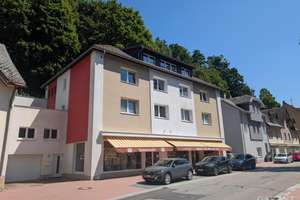 Attraktives Wohn- und Geschäftshaus im Herzen der Domstadt St. Blasien! – Die vollständige Adresse der Immobilie erhältst du vom Anbieter., 79837 Sankt Blasien – Vorschaubild 1