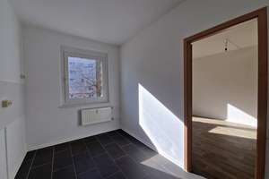 ***Zu schön zum Weiterklicken: Familienfreundliche 3-Zimmer-Wohnung mit Balkon*** – Deiwitzweg 28, 4207 Lausen-Grünau, Leipzig – Vorschaubild 7