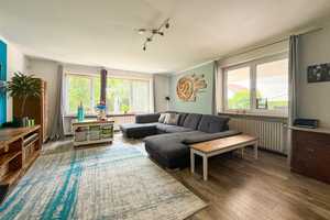 Großzügig Wohnen - Modernisiertes EFH/ZFH mit traumhaftem Garten in ruhiger Siedlungslage – Altötting (Kreis) – Vorschaubild 8