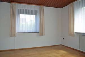 Top gepflegtes Ein- bis Zweifamilienhaus in sehr ruhiger, zentraler Lage von 41334 Nettetal-Hinsbeck – Die vollständige Adresse der Immobilie erhältst du vom Anbieter., 41334 Nettetal – Vorschaubild 11
