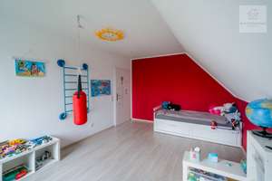 Großes Grundstück, viele Möglichkeiten: Einfamilienhaus mit Einliegerwohnung in Hamburg-Neuland – Die vollständige Adresse der Immobilie erhältst du vom Anbieter., 21079 Neuland, Hamburg – Vorschaubild 23