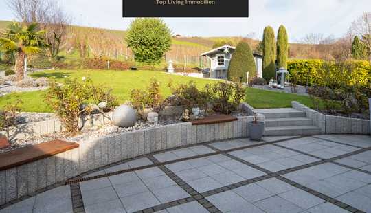 Bild von Licht, Luxus & Natur: Einfamilienhaus in Feldrandlage - mit Sauna, Wintergarten & Einliegerwohnung