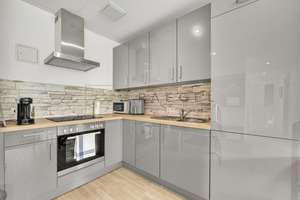 Modernisierte Wohnung in ruhiger Berliner Wohnlage mit Komfort! – Die vollständige Adresse der Immobilie erhältst du vom Anbieter., 13407 Reinickendorf (Ortsteil), Berlin – Vorschaubild 6