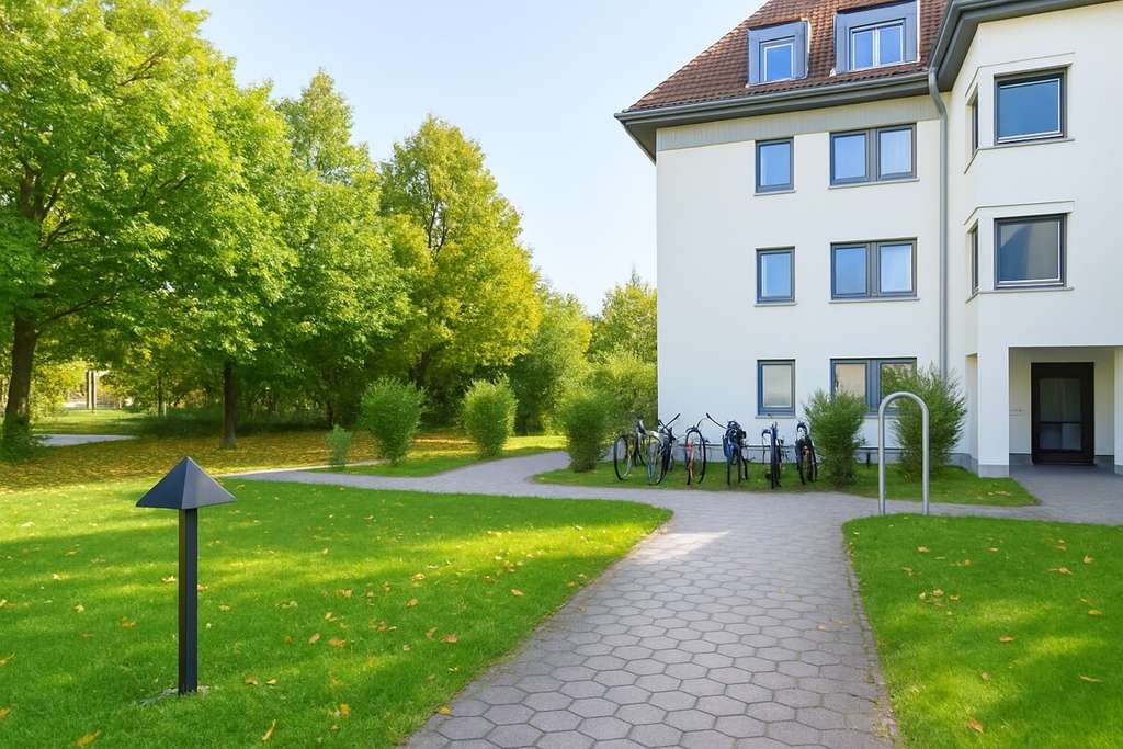 Immobilie in Königsbrunn - Bezugsfrei! Maisonette mit ausgebautem Dachstudio – 162 m² Wohnfläche - Bild 0