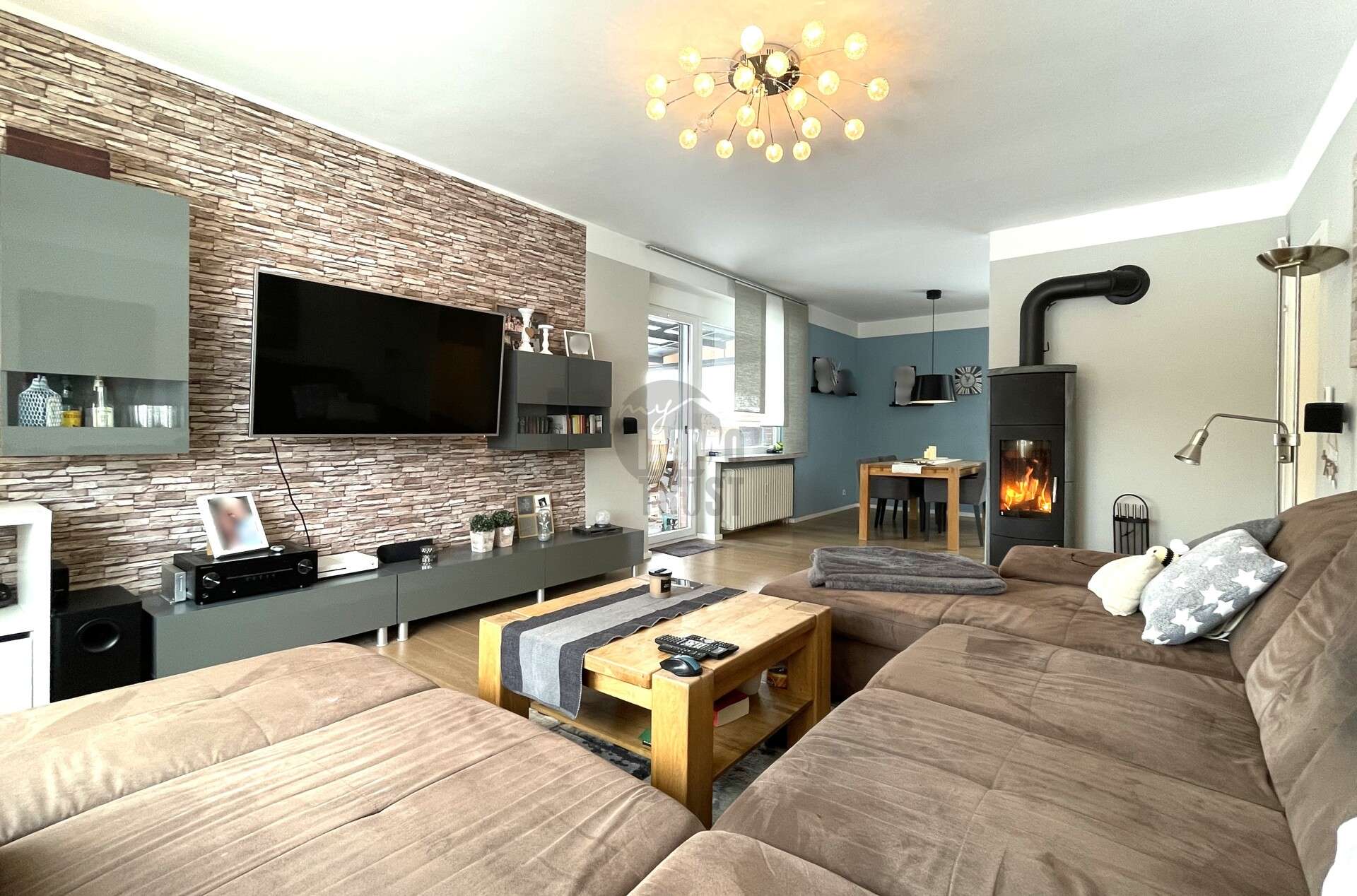 Immobilie in Agathenburg - ZWEIFAMILIENHAUS MIT ZWEI GETRENNTEN WOHNUNGEN IN STADE / WIEPENKATHEN - Bild 8