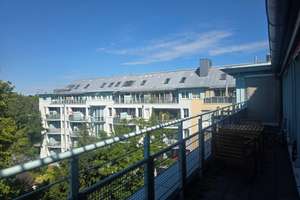 Außergewöhnliche 4-Zimmer-Maisonette mit zwei Dachterrassen – 81377 Am Waldfriedhof, München – Vorschaubild 3