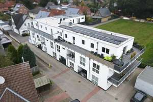 Exklusive Kapitalanlage: Neuwertiges Mehrfamilienhaus mit stabilen Mieteinnahmen in Osternburg – Die vollständige Adresse der Immobilie erhältst du vom Anbieter., 26135 Drielaker Moor, Oldenburg (Oldenburg) – Vorschaubild 1