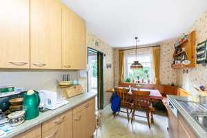Hochparterre-Wohnung mit sonnigem Balkon und praktischer Aufteilung – Neu-Ulm (Kreis) – Vorschaubild 10