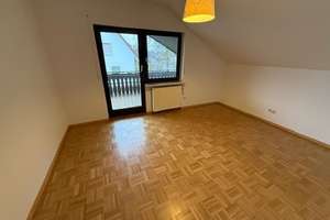 Viel Platz für Generationen in idyllischer Ortsrandlage – Die vollständige Adresse der Immobilie erhältst du vom Anbieter., 79189 Bad Krozingen – Vorschaubild 19