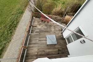 Möbliertes Reiheneckhaus mit großer Terrasse in Sindelfingen Ortsrandlage, Nähe S60 – Krotenäckerweg 45/5, 71069 Sindelfingen – Vorschaubild 16