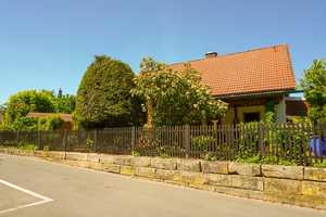 Sommertraum mit Wintergarten! - Charmantes EFH in Bayreuth – Bayreuth – Vorschaubild 5