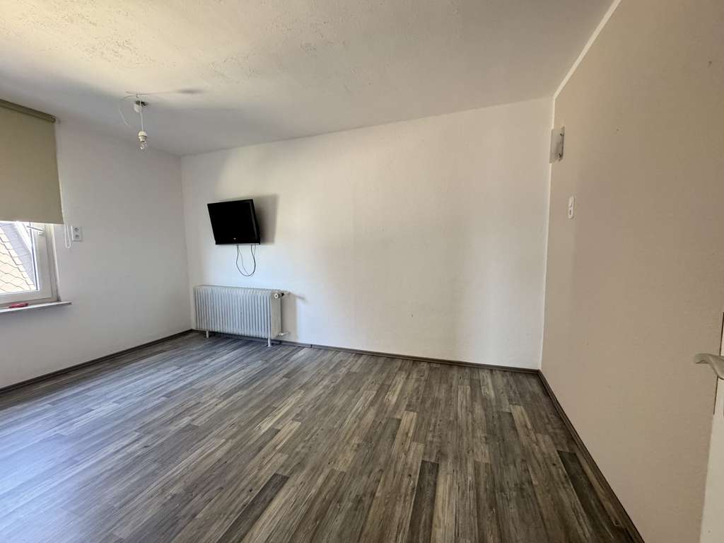 Immobilie in Kirchen (Sieg) - Wohnhaus zentral in Kirchen, Nähe Kindergarten - Bild 4