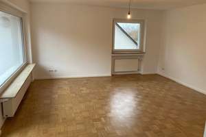 Viel Platz für Wohnträume -  Charmante 3,5 Zimmer Wohnung mit neuer Einbauküche  – Die vollständige Adresse der Immobilie erhältst du vom Anbieter., 70435 Zuffenhausen-Mönchsberg, Stuttgart – Vorschaubild 2