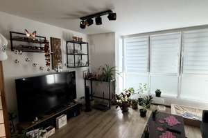 Nachmieter gesucht für Wohnung mit drei Zimmern in Stuttgart Obertürkheim – Augsburger Straße 719, 70329 Obertürkheim (Ortsteil), Stuttgart – Vorschaubild 2