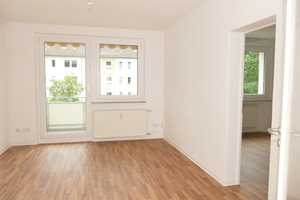 Beste Aussichten... Ruhige 2- Zimmer-Wohnung im Grünen – Steinwiese 56, 9116 Chemnitz – Vorschaubild 3