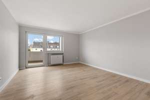 Moderne Wohnung mit Einbauküche, Balkon &  2 Parkplätze! – Fichtenstraße 12, 42283 Barmen, Wuppertal – Vorschaubild 12