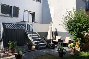  Gepflegte Doppelhaushälfte mit großem Garten – Die vollständige Adresse der Immobilie erhältst du vom Anbieter., 63263 Neu-Isenburg – Vorschaubild 4
