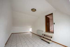 Interessantes 6-Zimmer-Haus in bester Lage von Rheindürkheim direkt am Rheinufer gelegen. – Am Fahrt 15, 67550 Worms – Vorschaubild 19