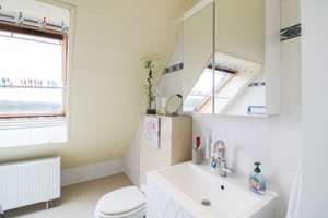 Stilvolle Maisonette mit Platz, Komfort und zwei Stellplätzen – Die vollständige Adresse der Immobilie erhältst du vom Anbieter., 42551 Velbert-Mitte, Velbert – Vorschaubild 14