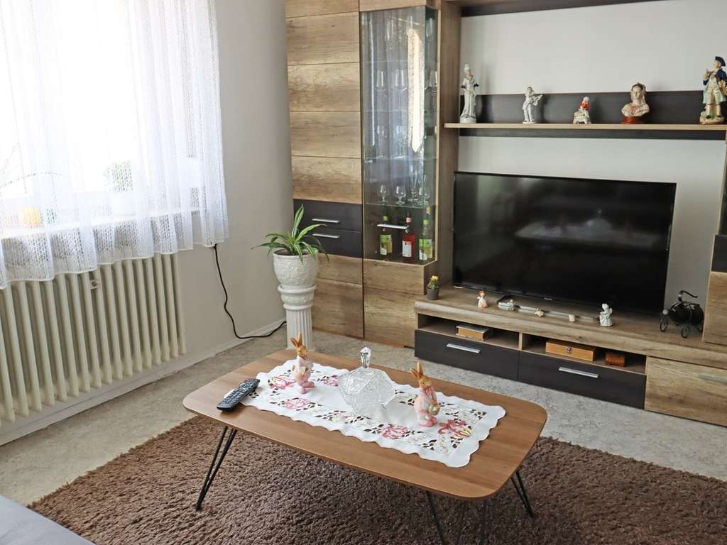 Immobilie in Östringen - Generationenhaus in Östringen, OT Odenheim! - Bild 3