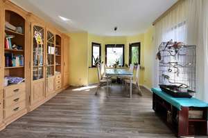 ca. 196 m² WOHN-/NUTZFLÄCHE - MIT SEPARATEM BUNGALOW - PERFEKT FÜR EINE FAMILIE – Fliegenpilzstr. 349 dä, 12526 Bohnsdorf, Berlin – Vorschaubild 9