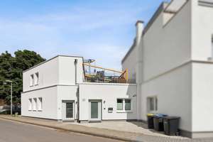 Bald bezugsfrei: Maisonette mit Neubaucharakter & großer Dachterrasse in Köln-Nieh – 50735 Niehl, Köln – Vorschaubild 3