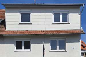 Ohne Maklerprovision: DHH mit neuer Fassade & neuen Fenstern & Eletroheizung von privat zu verkaufen – Am Preulen 18, 61209 Echzell – Vorschaubild 2