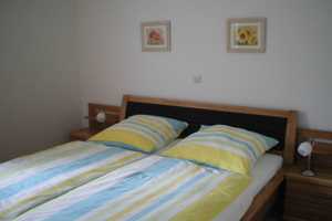 Im grünen Herzen der Stadt schöne 2-Zi.-Wohnung mit gehobener Ausstattung, möbliert und mit Balkon – Bayerwald-Strasse 31-39, 93059 Regensburg – Vorschaubild 8