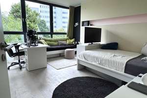 Viel Licht * viel Platz * 234 m² Maisonette-Penthouse *3 Balkone * 4 Schlafzimmer * – Die vollständige Adresse der Immobilie erhältst du vom Anbieter., 20359 Sankt Pauli, Hamburg – Vorschaubild 11
