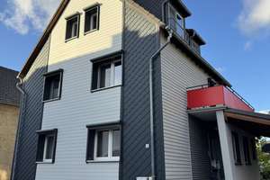 Energetisch renoviertes Einfamilienhaus mit Einliegerwohnung – Die vollständige Adresse der Immobilie erhältst du vom Anbieter., 35394 Rödgen, Gießen – Vorschaubild 1