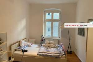 IMMOBERLIN.DE - Wunderbare Altbauwohnung mit Südwestbalkon in zentraler Lage – Die vollständige Adresse der Immobilie erhältst du vom Anbieter., 10115 Mitte (Ortsteil), Berlin – Vorschaubild 1