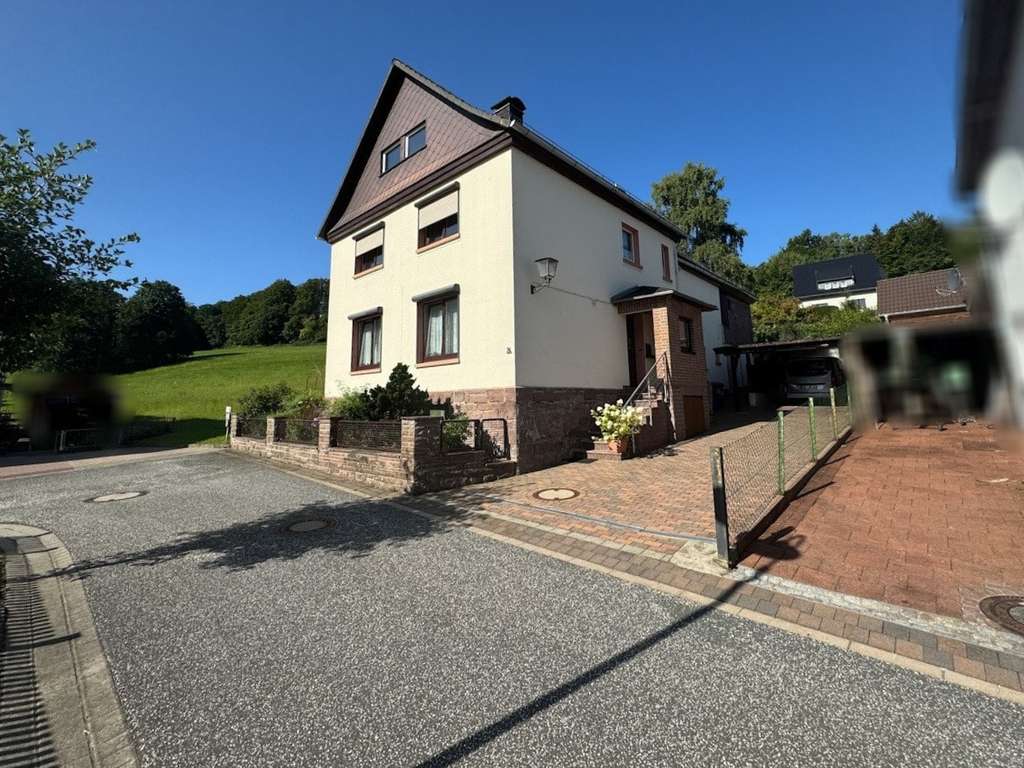 Immobilie in Deensen - Familienfreundliches EFH mit Garten, Blick ins Grüne & viel Platz! - Bild 0