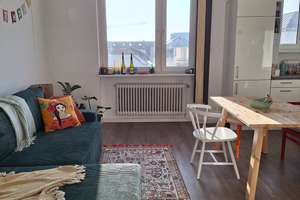 Bright and charm, furnished apartment at the heart of the city centre ( at Carlsplatz) – Benrather Straße 5, 40231 Carlstadt, Düsseldorf – Vorschaubild 1