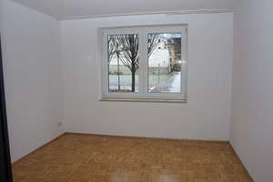 Wohnung mit Balkon und grünem Innenhof – Einbauküche möglich – Further Straße 28, 9113 Schloßchemnitz, Chemnitz – Vorschaubild 11