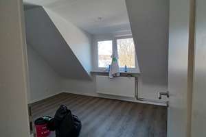 Ansprechende und neuwertige 2-Raum-Dachgeschosswohnung in Bottrop – Horster Straße 324a, 46238 Batenbrock, Bottrop – Vorschaubild 8