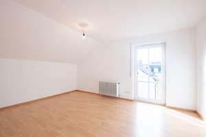 Licht,Raum und Charme unterm Dach! – Die vollständige Adresse der Immobilie erhältst du vom Anbieter., 81476 Forstenried, München – Vorschaubild 11