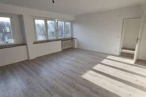Erstbezug  nach Sanierung, 2 Zimmer an der Schwerstr. – Die vollständige Adresse der Immobilie erhältst du vom Anbieter., 47799 Cracau, Krefeld – Vorschaubild 1