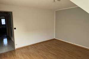 Riedenberg-Highlight: Charmante 3-4-Zimmer-Wohnung in Top-Lage – Sofort bezugsfertig – Die vollständige Adresse der Immobilie erhältst du vom Anbieter., 70619 Riedenberg, Stuttgart – Vorschaubild 7