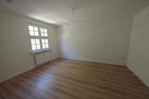Neu renovierte Wohnung in ruhiger Lage!! – 45886 Ückendorf, Gelsenkirchen – Vorschaubild 2