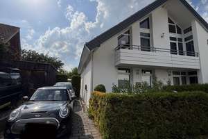 Moderne Doppelhaushälfte in Traumlage: Erstbezug-Charakter in direkter Feldrandlage & mit PV-Anlage – Nelkenweg 4, 65510 Hünstetten – Vorschaubild 2