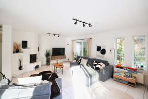 Großzügige DHH - 5-ZKB, Terrasse, Loggia und Garage in ruhiger Lage in Niederlahnstein – Die vollständige Adresse der Immobilie erhältst du vom Anbieter., 56112 Lahnstein – Vorschaubild 9