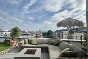 Stilvolles Penthouse in Pempelfort: 2,5 Zimmer mit Balkon – 40477 Pempelfort, Düsseldorf – Vorschaubild 2