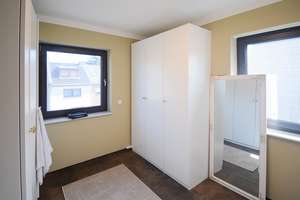 Modernes, frei werdendes 2-Familien-Haus in Hürth-Fischenich zu verkaufen – Die vollständige Adresse der Immobilie erhältst du vom Anbieter., 50354 Hürth – Vorschaubild 23