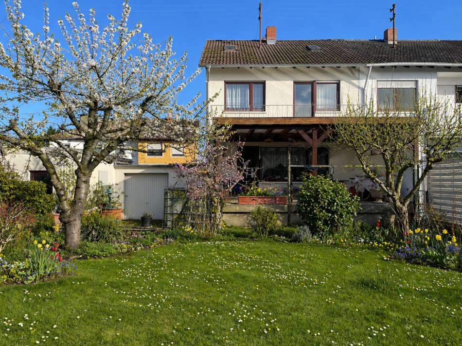Haus und Garten Rückseite