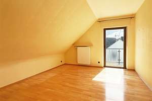 Trier Ruwer: Freistehendes Einfamilienhaus, Garten, Garage, neues Badezimmer, sofort verfügbar – 54292 Ruwer/Eitelsbach, Trier – Vorschaubild 18