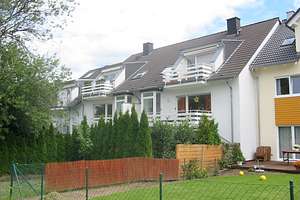Bonn-Ippendorf ruhige Toplage, helle 3ZKDB,G-WC, großer Südwest Balkon mit schönem Ausblick – Michael-Leveilly-Str 6, 53127 Ippendorf, Bonn – Vorschaubild 2